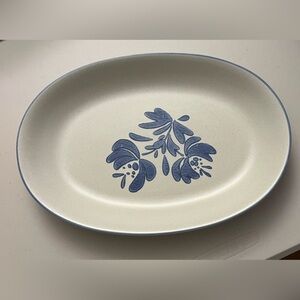 Vintage Pfaltzgraff Yorktowne Oval Serving Platter